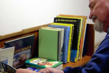 Mobiler Bücherwagen – Ein lieb gewonnener Begleiter der Senioren