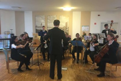 Das Laienorchester „Musica Viva“ zu Besuch im Dresdner Hof