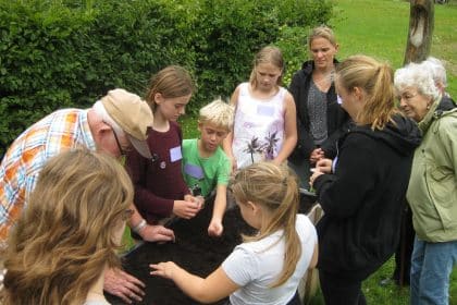 „Zesamme im Jaade“- Ein Gartenprojekt der besonderen Art-