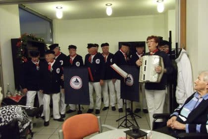 Weihnachtslieder zum Mitsingen mit dem Shanty – Chor „Leinen los“