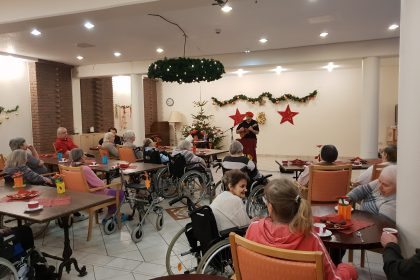 Adventsbasar im Cura-Seniorencentrum