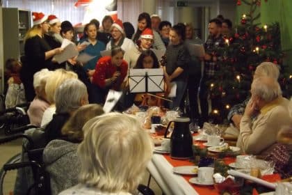 Bewohner feiern Weihnachten