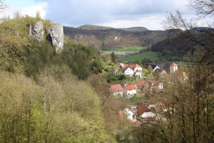 „Einmal um die ganze Welt…“ – Fränkische Schweiz